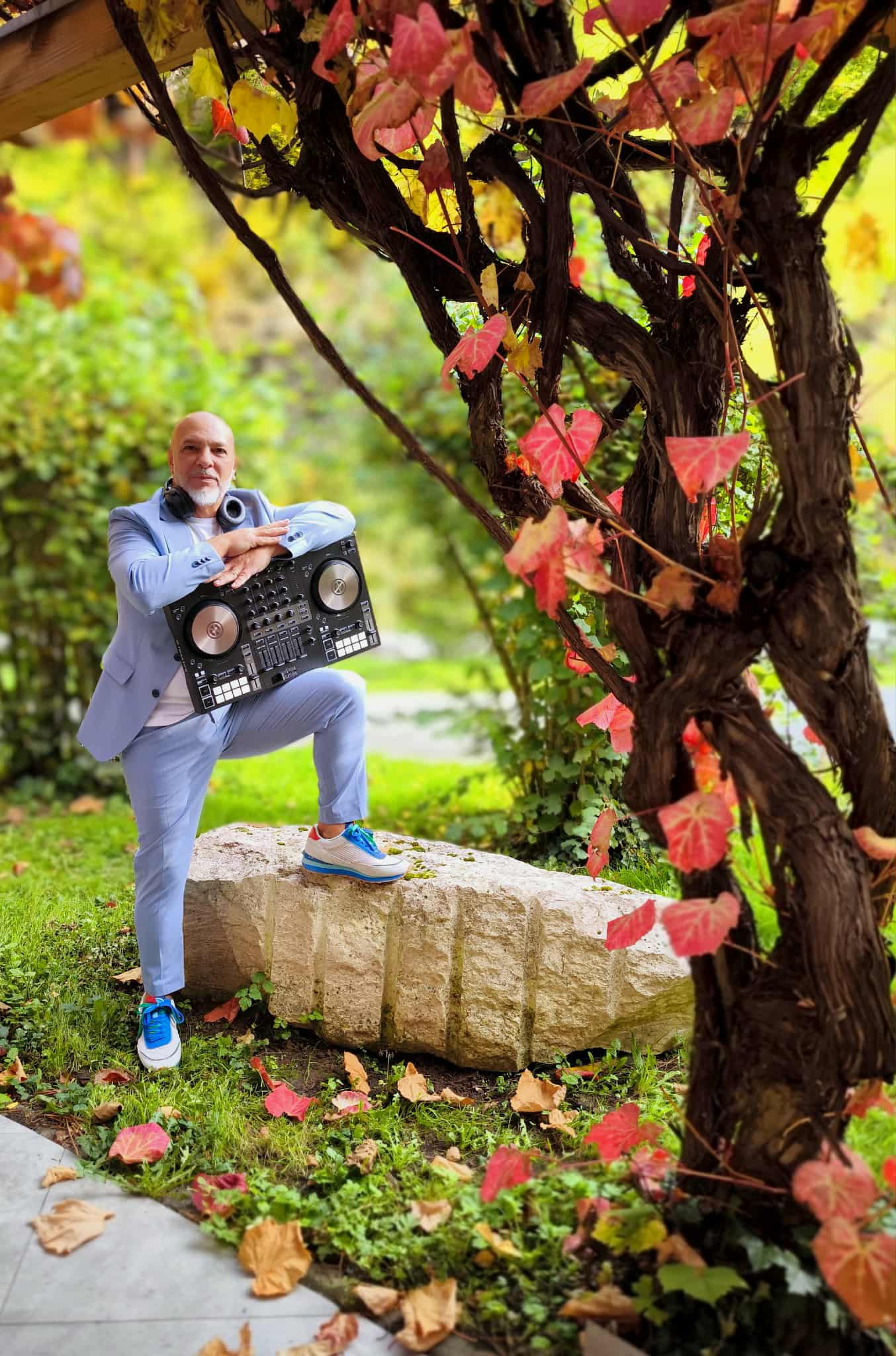Portraet von DJ Marco Serra fuer Hochzeiten und Events in Heidelberg und Rhein-Neckar